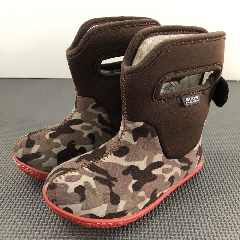 Baby Bogs Size 9